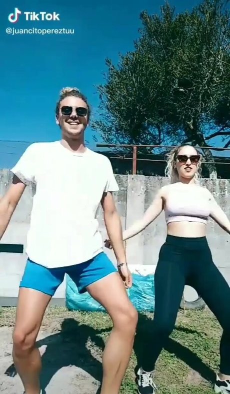 uxiaa 16 sex model photo