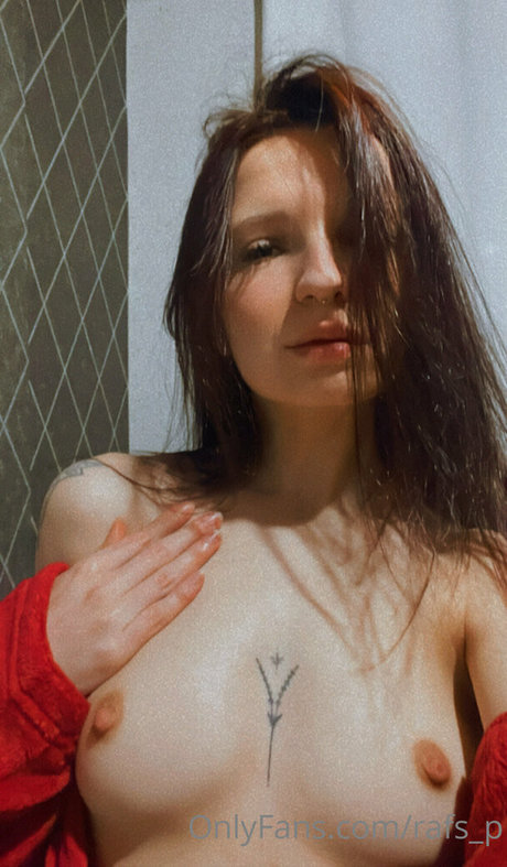 Rafaela Potulski beautiful star images