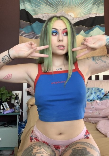 asian lesbians onlyfans exclusive pictures