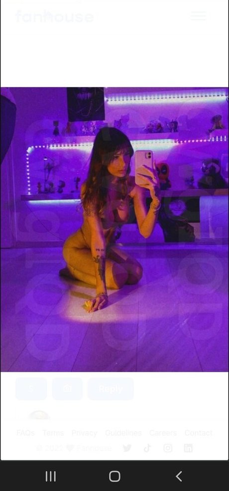 Xlovelypop porn star photo