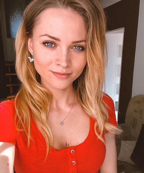 Lussy star free photo