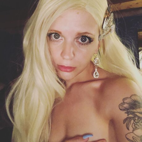 Witten Bonnie xxx pornstar archive