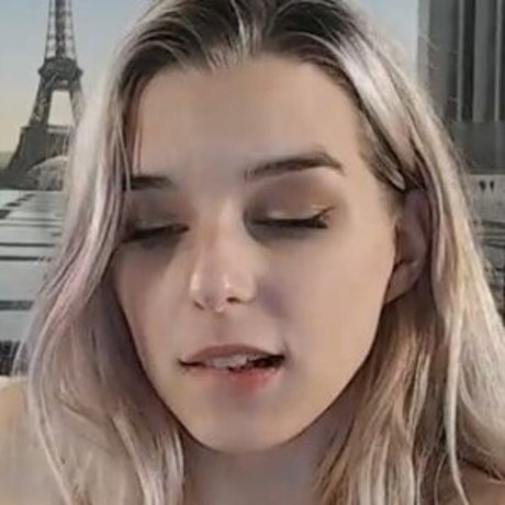 Sandra Hill model nude pic