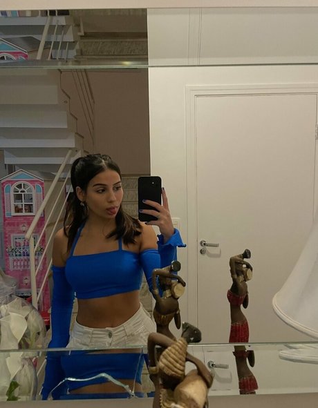 Nglnicole best model photo