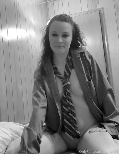 Emily Mae pornstar photo