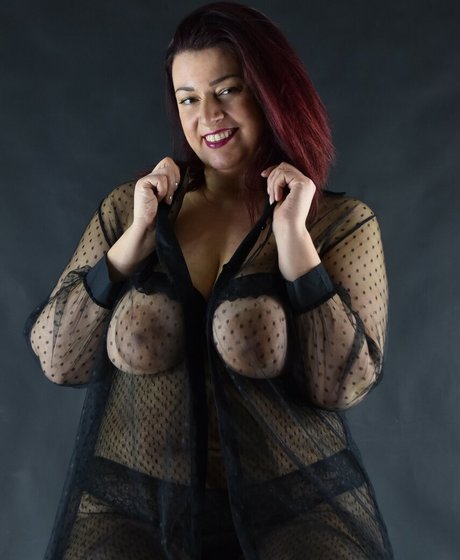 curvymakeup pornstar galleries