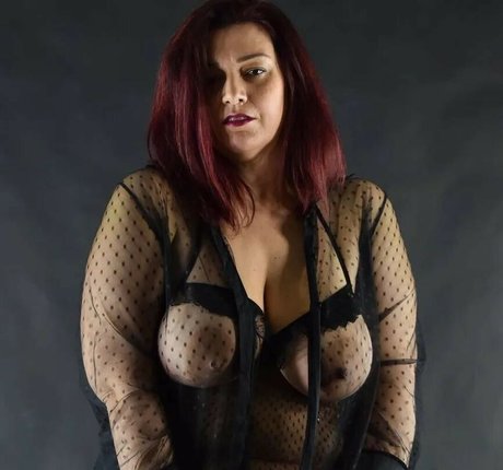 curvymakeup pornstar high quality pics