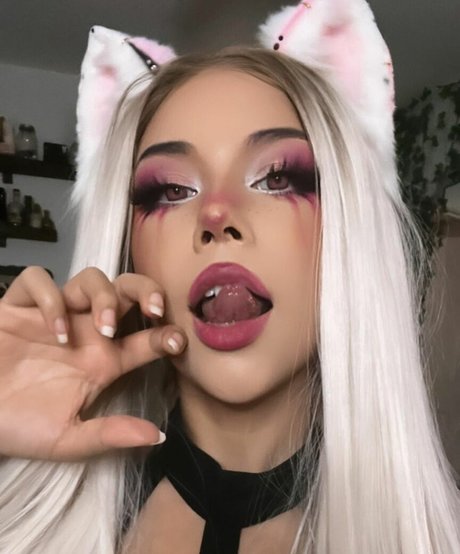 Katnnipp nice actress pics