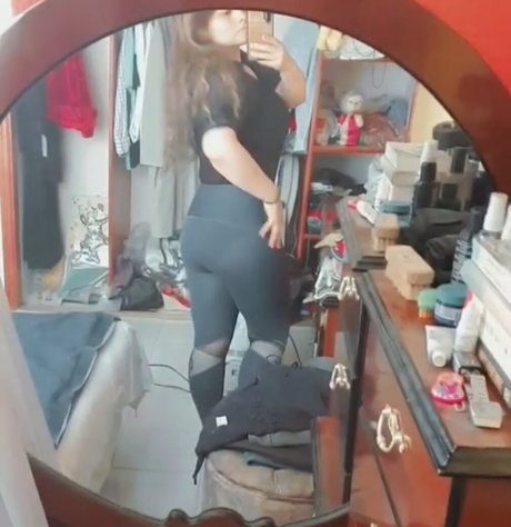 Beautifulmusician model hot image