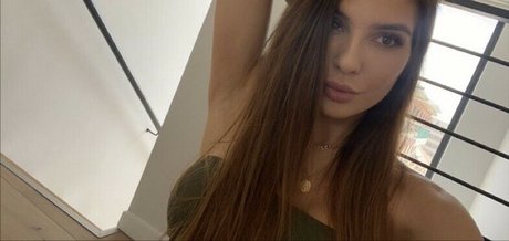 Lexiidomme nudes actress archive