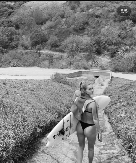 Mallory Edens naked star image