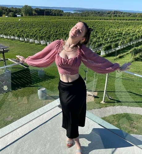 Nikki Jabs pornstar sexy photo