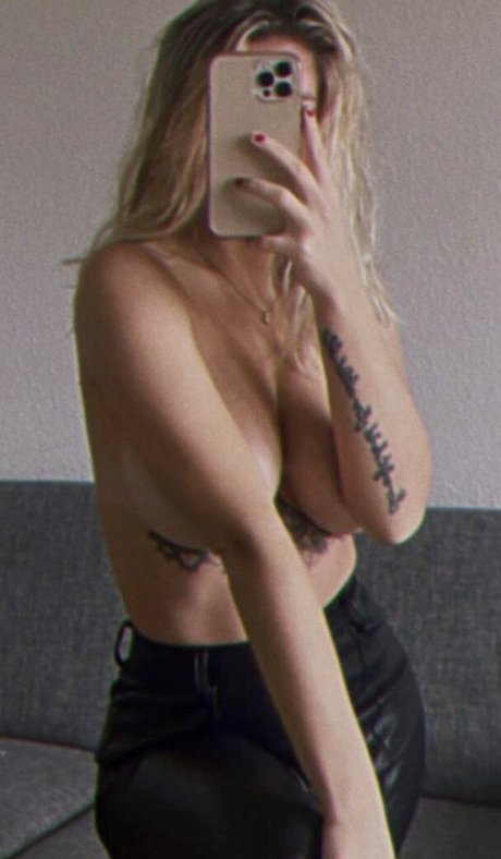 Trine Lasson xxx star img