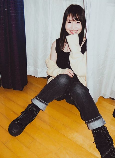 Aika Yumeno perfect pornstar picture