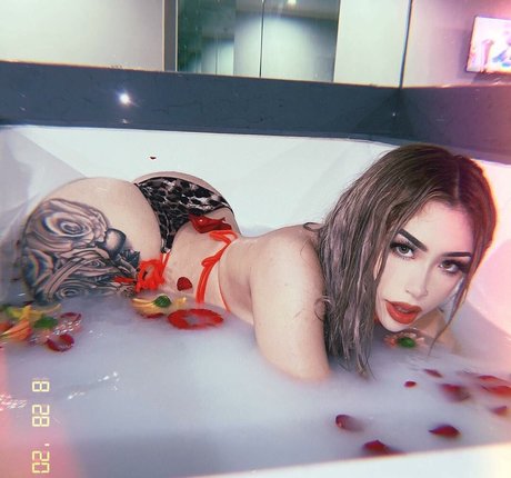 A jellyy pornstar free photos