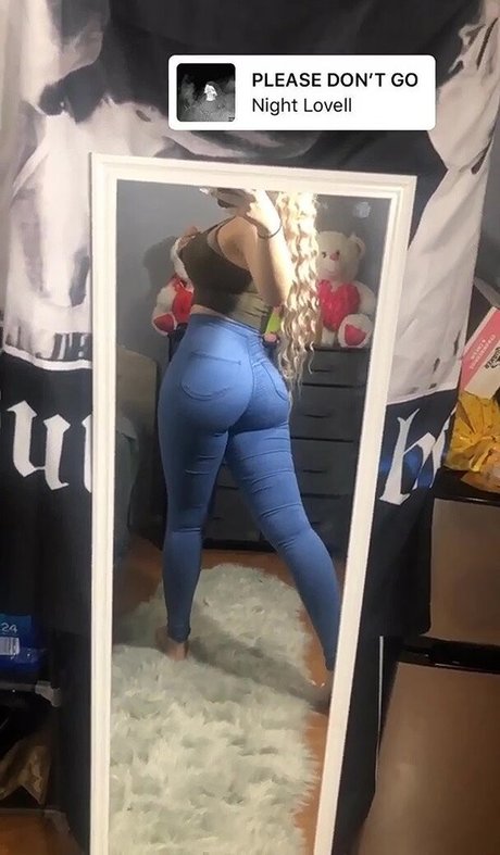 A jellyy xxx star archive