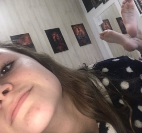 Thata Big Soles nice actress gallery