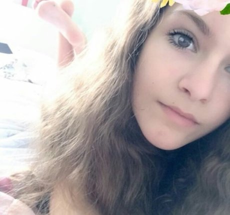 Thata Big Soles model hd image