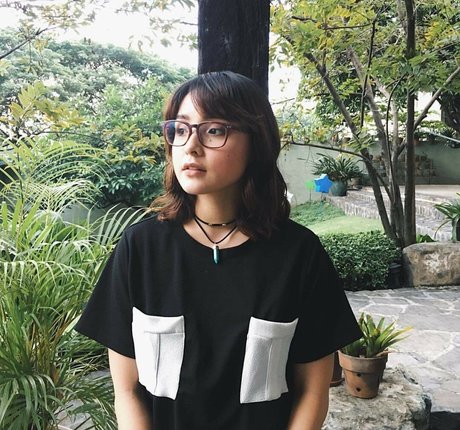 Sarah Carlos model sexy photos