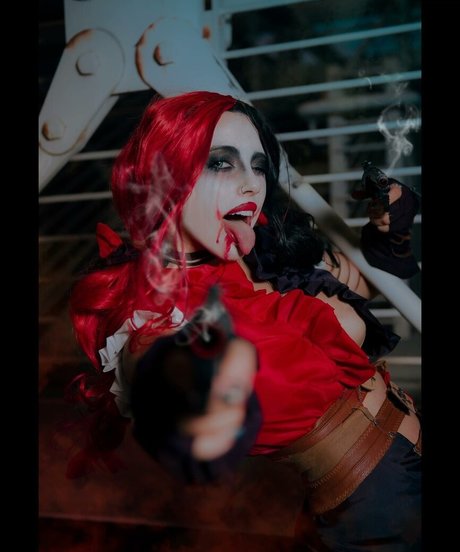 Arianna Petricca hd actress pics