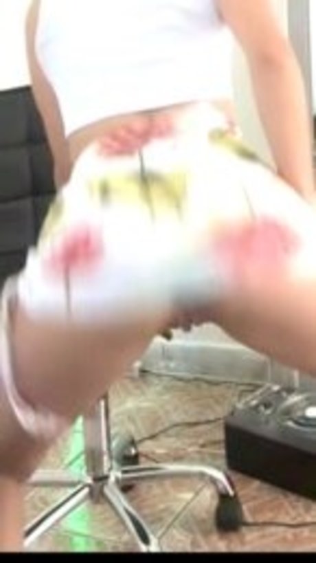 Igdqueen model hot galleries