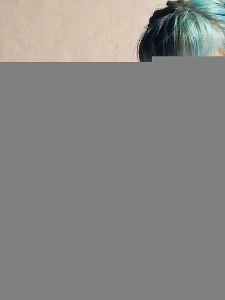 Deyna Galed exclusive actress images