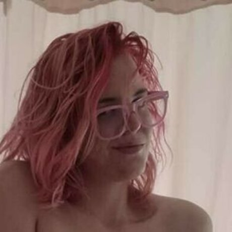 Kittythedancer pornstar images