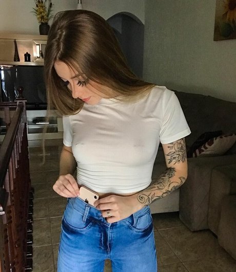 Jeniffer Guerra nice model picture