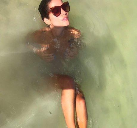 Huana Paula erotic actress picture