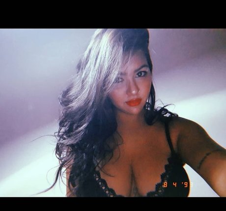 flopiiayeleen art star images