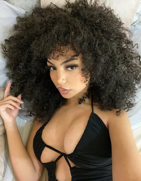 Avabvnny erotic actress galleries