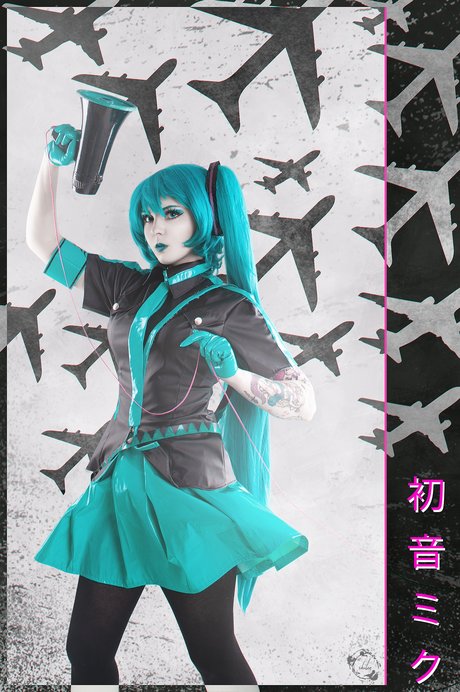 Bizarre Deer model picture