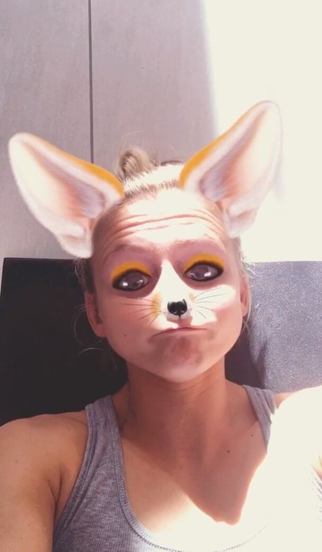 Julia Simic pornstar naked pics