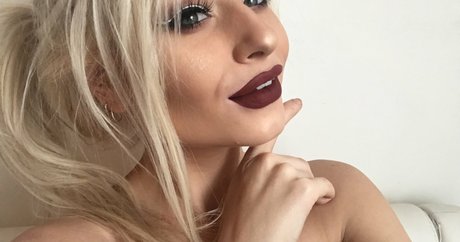 Romanie Smith hd star img