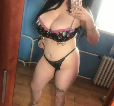 inkedprincess90 pornstar sexy photo