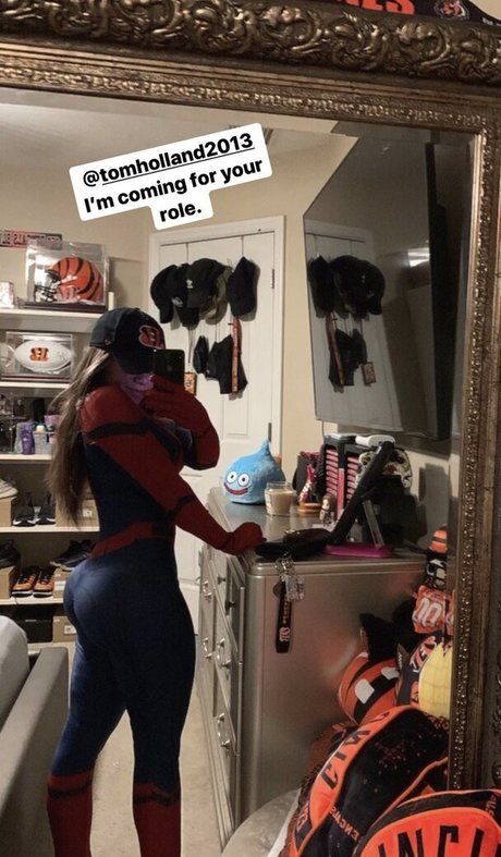 Megan Jarica top model gallery