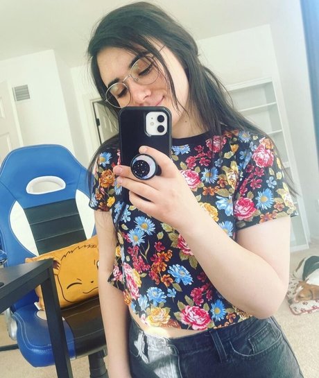 ShiningEdith pornstar exclusive img