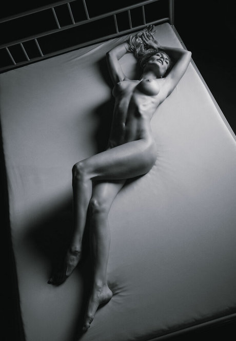 Alexia K free model img