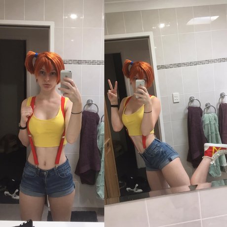 Elfvie pornstar naked images