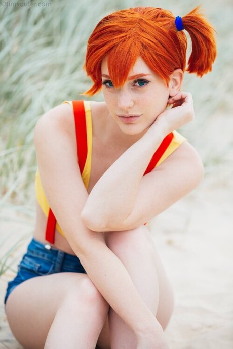 Elfvie sexy pornstar pics