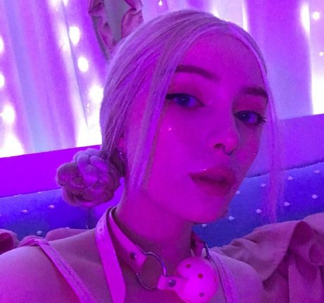 Ewa Green high quality model pics