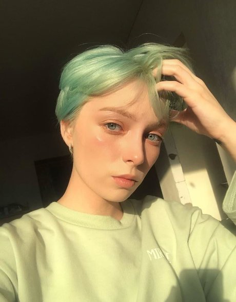 Ewa Green free pornstar picture