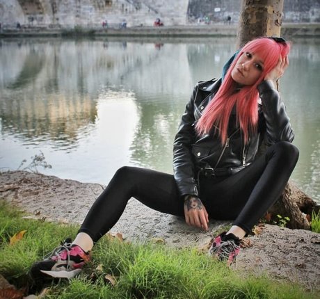 Redfoxy12 star nude galleries