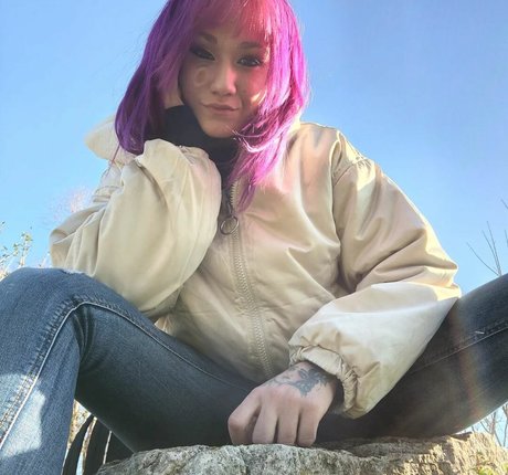 Redfoxy12 naked actress picture