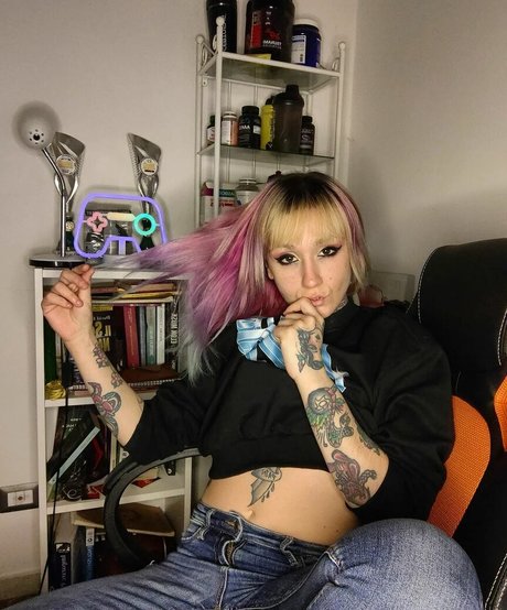 Redfoxy12 perfect pornstar gallery