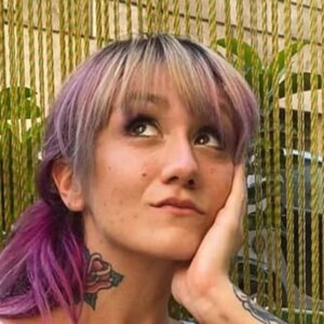 Redfoxy12 erotic model photos