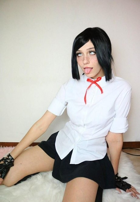 Emasyy adult actress photo