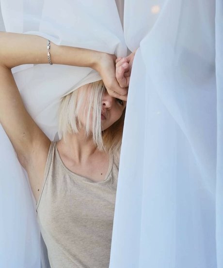 Xxlika perfect actress pictures