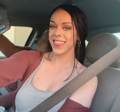 caylie perfect pornstar photos