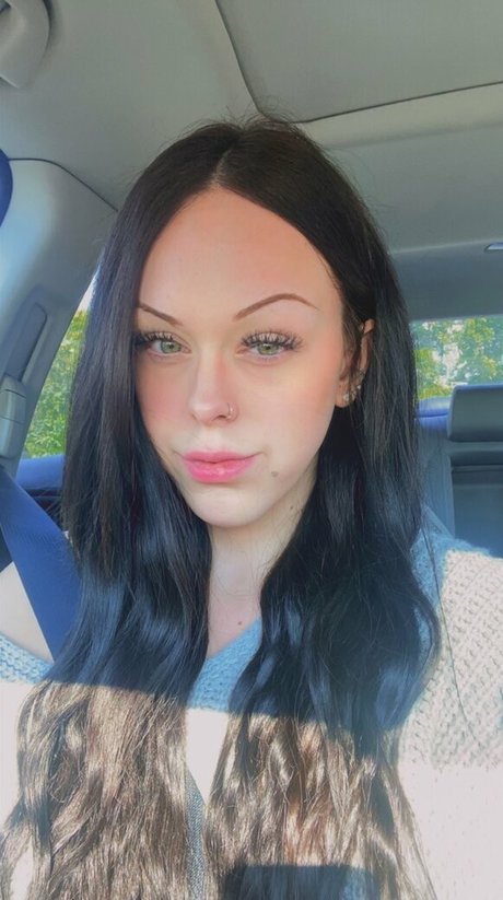 caylie model xxx archive